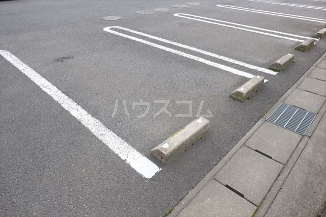 19/25 駐車場