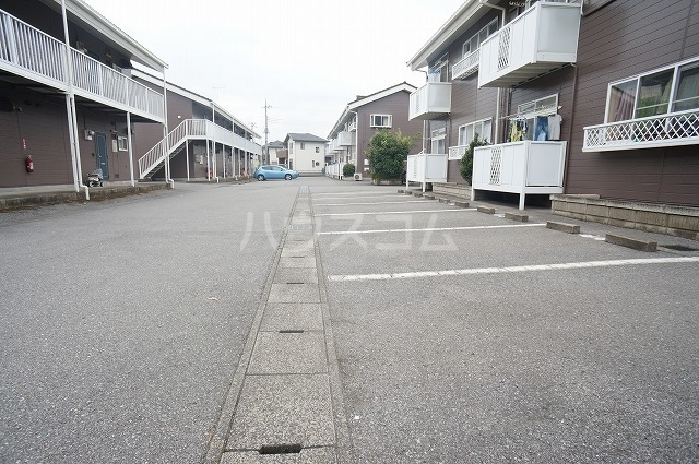 14/22 駐車場