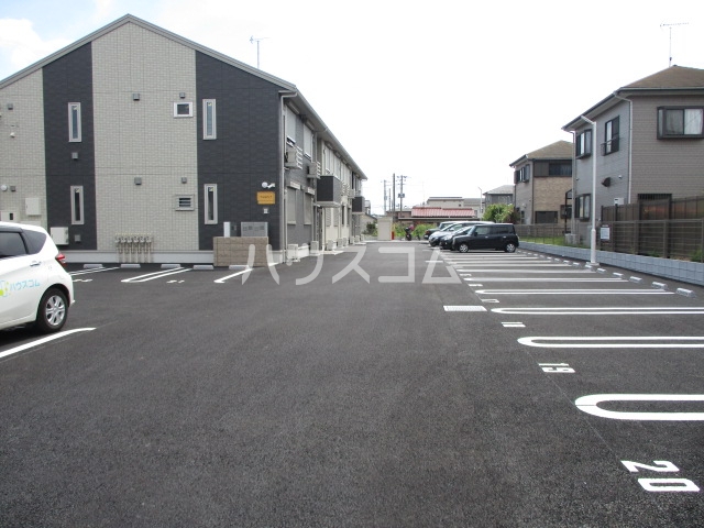 3/5 駐車場