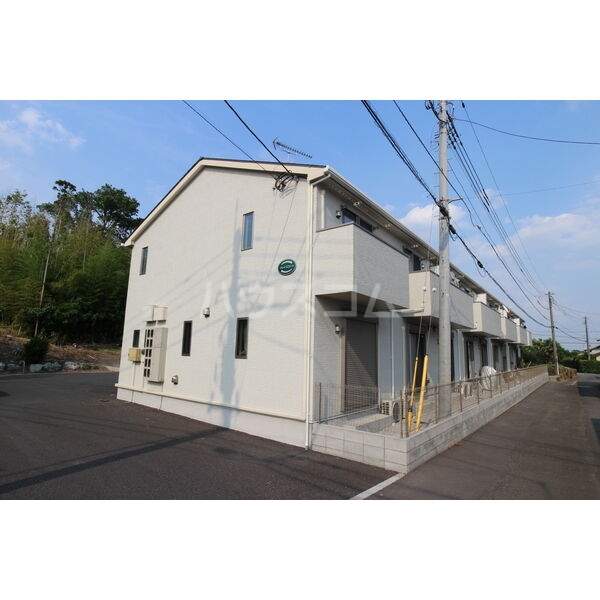 22/30 エントランス