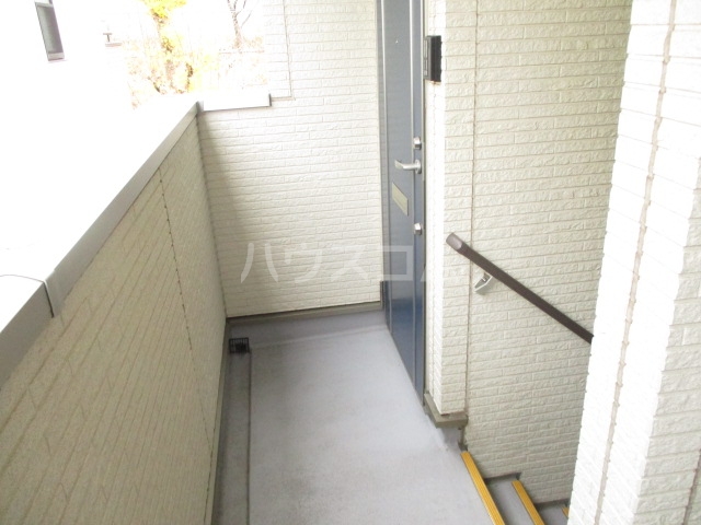 29/30 エントランス