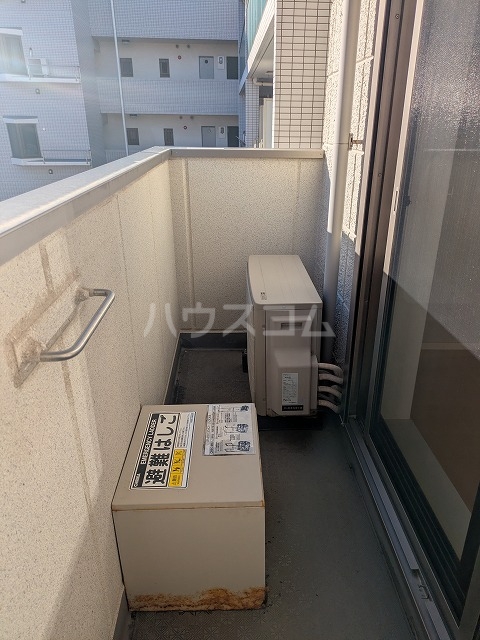 20/30 バルコニー