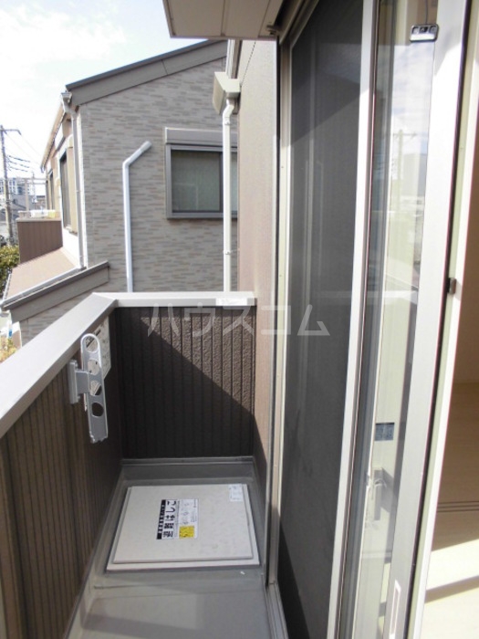 17/27 バルコニー