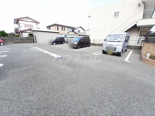 15/21 駐車場