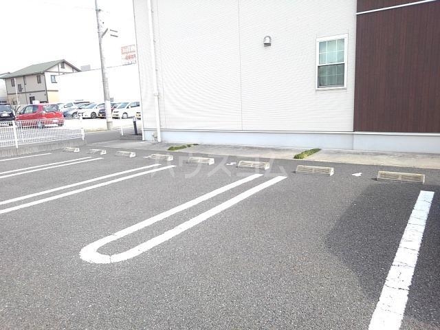 14/20 駐車場
