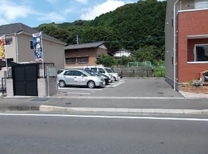 14/20 駐車場