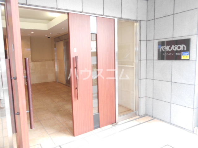 16/28 エントランス