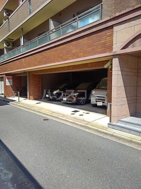 14/22 駐車場