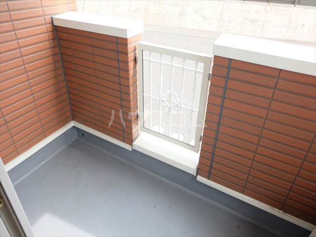 17/26 バルコニー