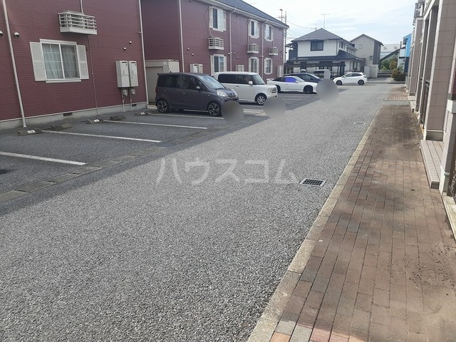 14/22 駐車場