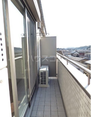 13/26 バルコニー