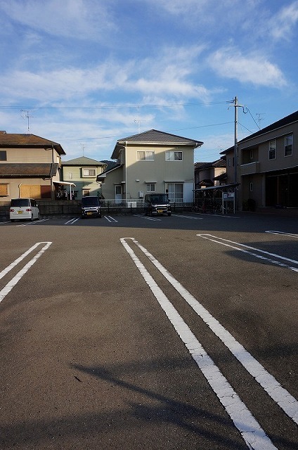 15/21 駐車場