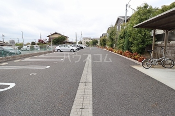 22/25 駐車場