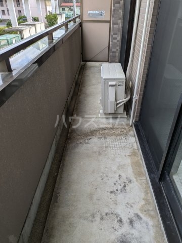 21/30 バルコニー