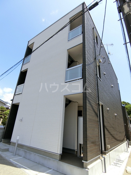 19/21 エントランス