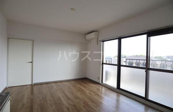 4/13 リビング/ダイニング