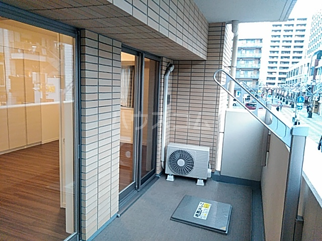 21/30 バルコニー