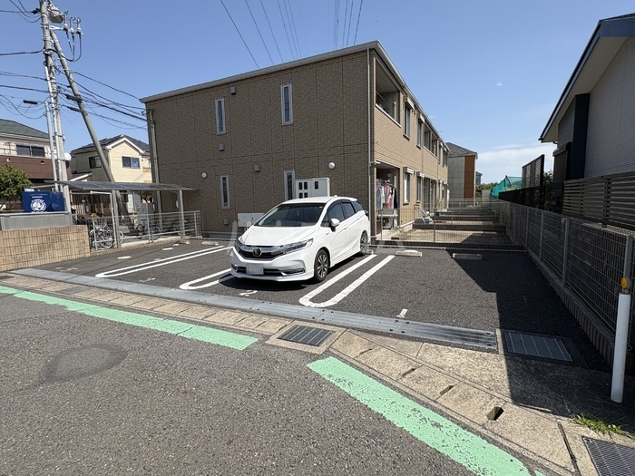 20/30 駐車場