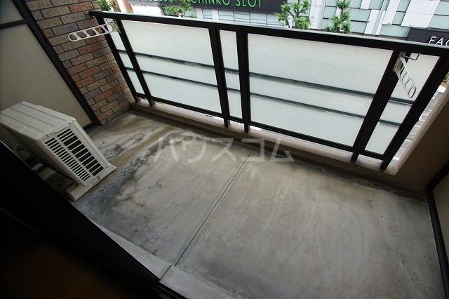 15/27 バルコニー