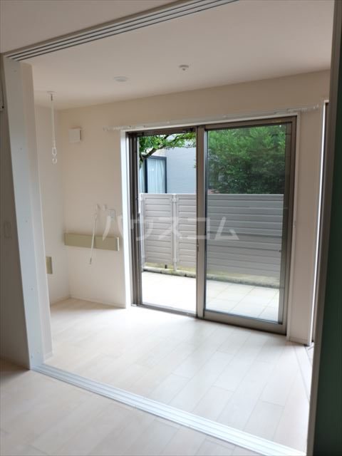 19/29 バルコニー