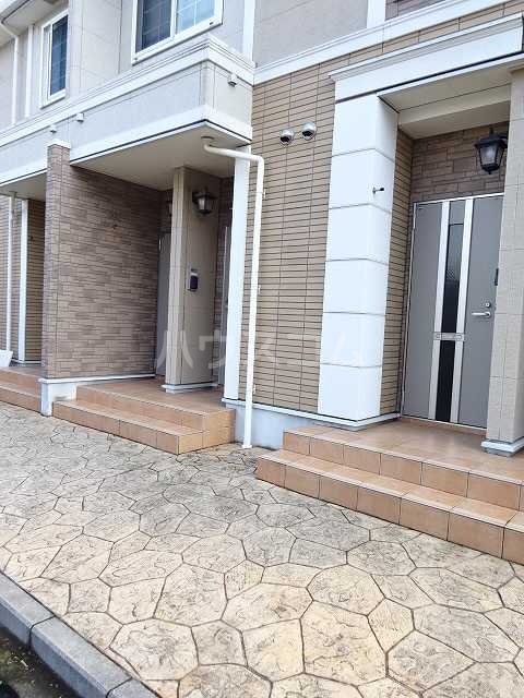 2/10 エントランス