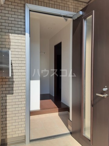 13/30 玄関