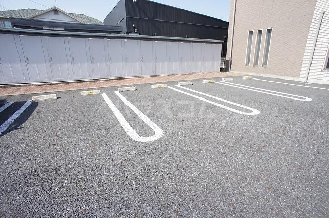16/24 駐車場