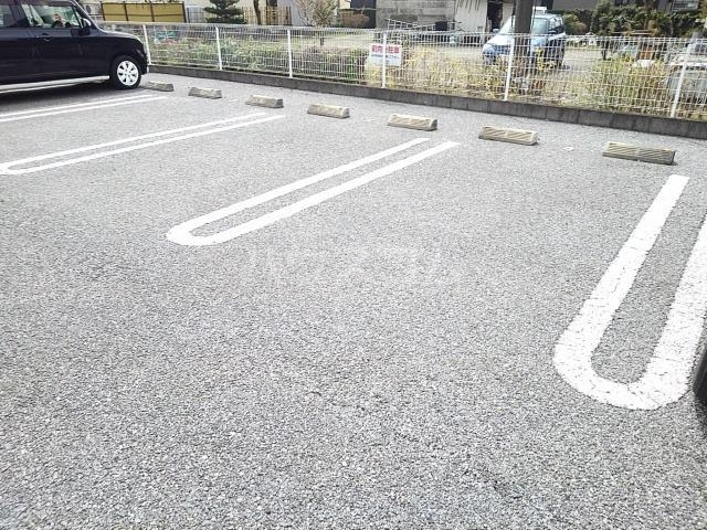 2/8 駐車場