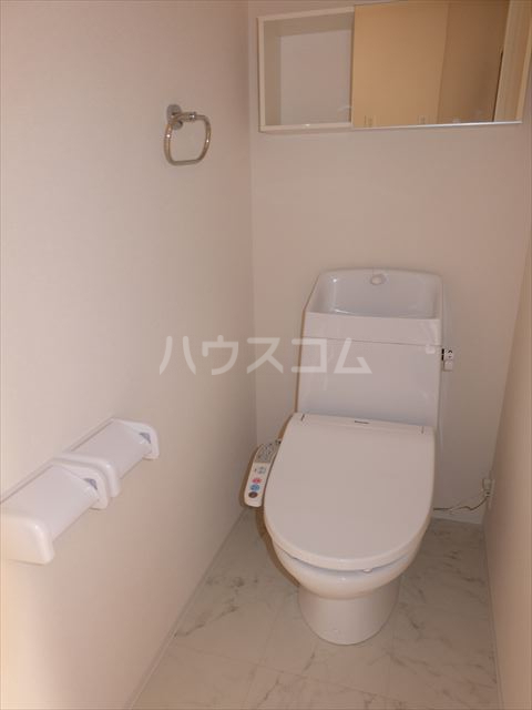 13/30 トイレ
