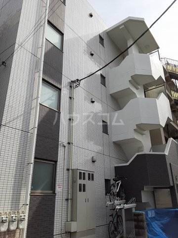 2/30 外観
