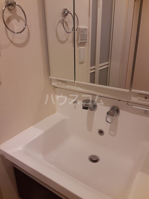 18/30 洗面