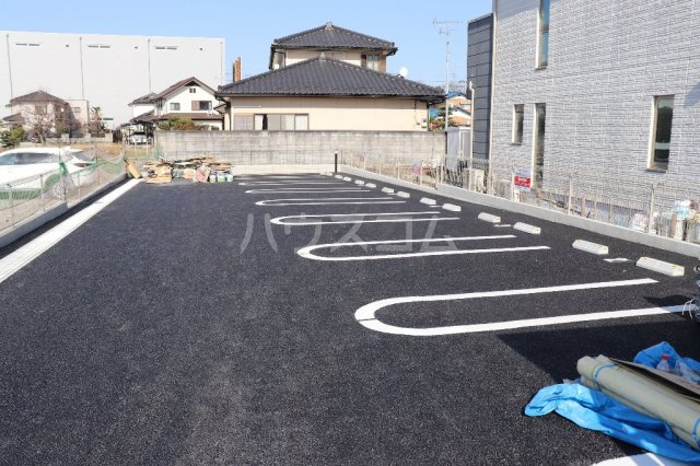 26/30 駐車場