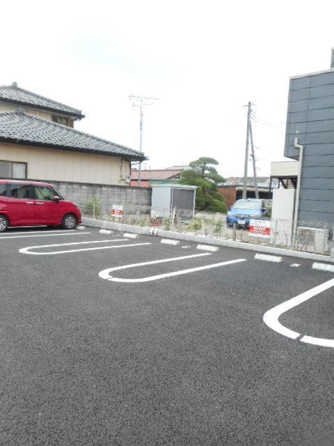 3/7 駐車場