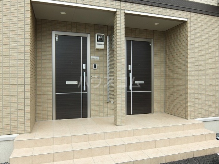 3/8 エントランス