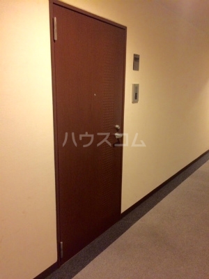 15/25 エントランス