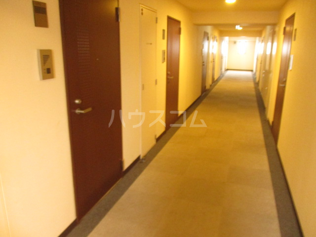 29/30 エントランス