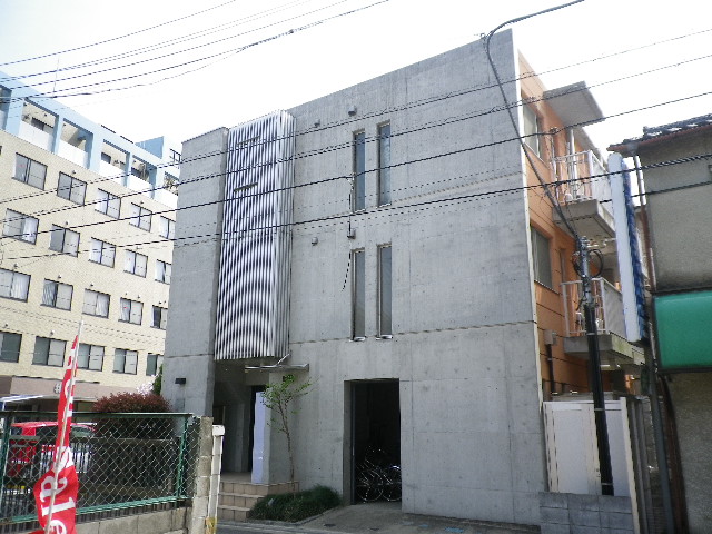 22/29 エントランス