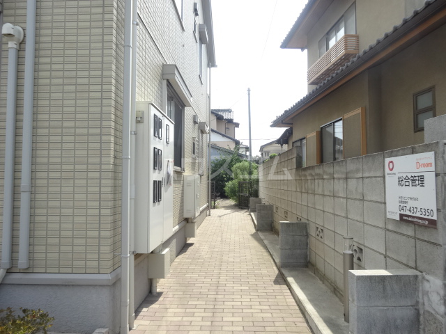 24/30 エントランス