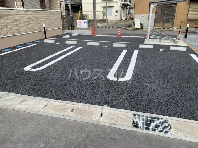 26/30 駐車場