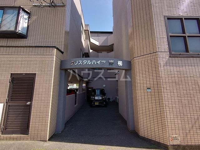 13/22 エントランス