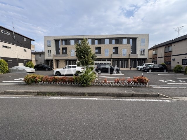 27/30 駐車場