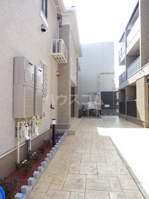 13/20 エントランス