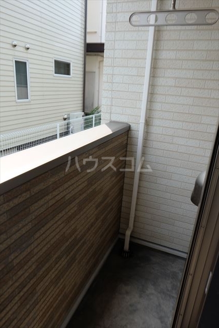 16/27 バルコニー