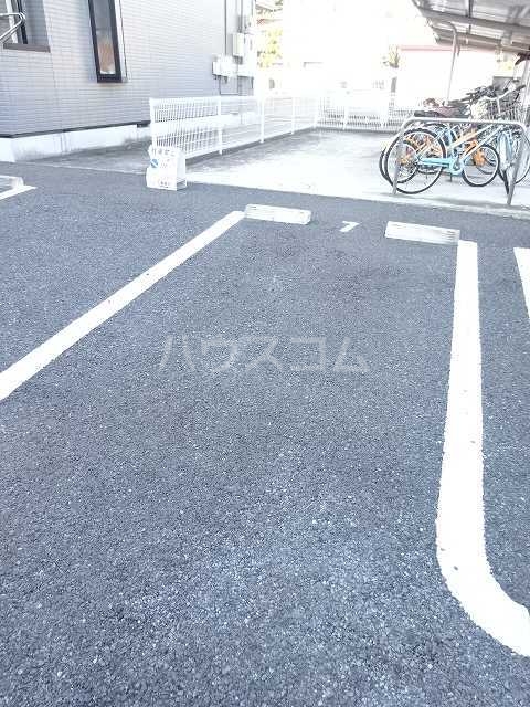 15/21 駐車場