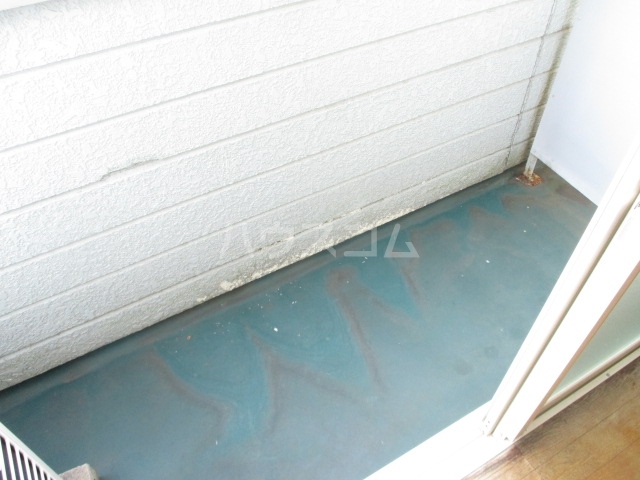 18/24 バルコニー