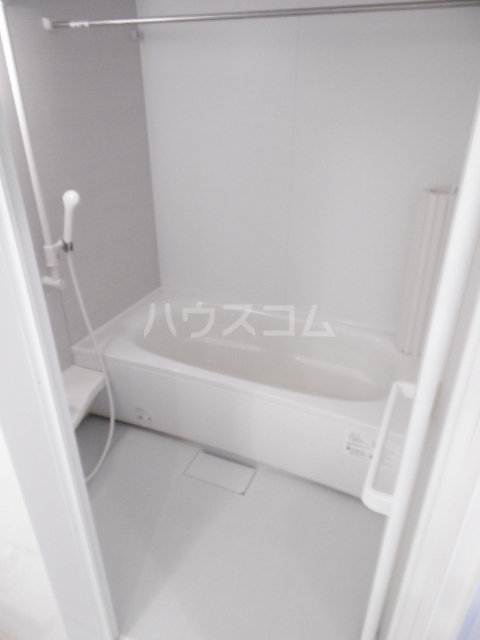 14/30 浴室