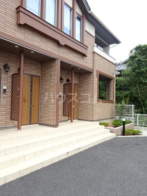 2/11 エントランス