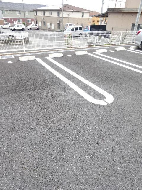 14/22 駐車場