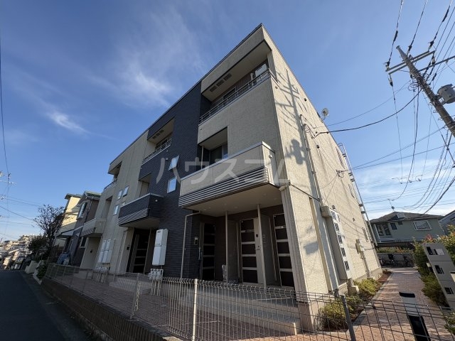2/30 外観