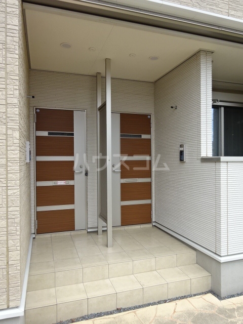 14/21 エントランス